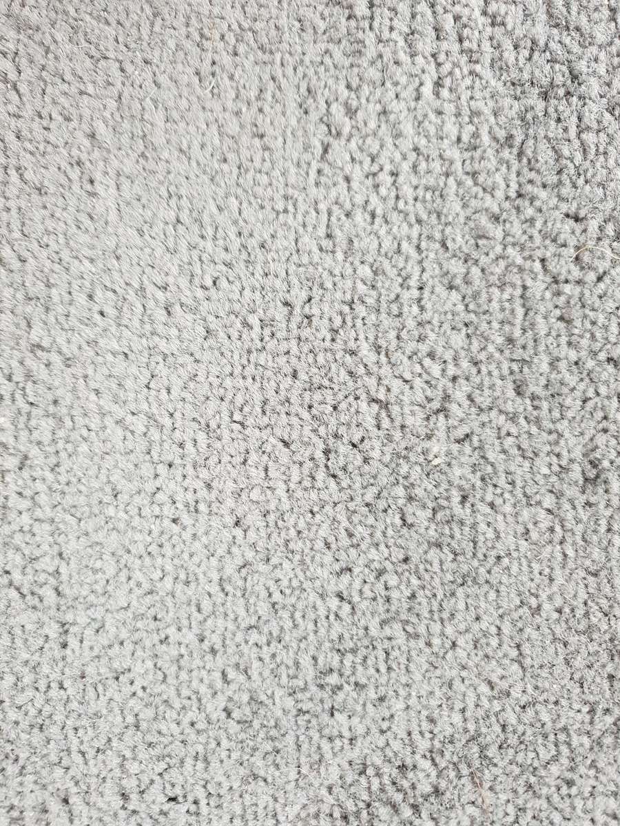 Kingston silver carpet